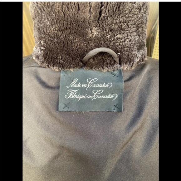 ANTONINO LONG HAIRED & SHEARED BEAVER FUR VEST, size S/M (2-4) - Picture 6 of 11